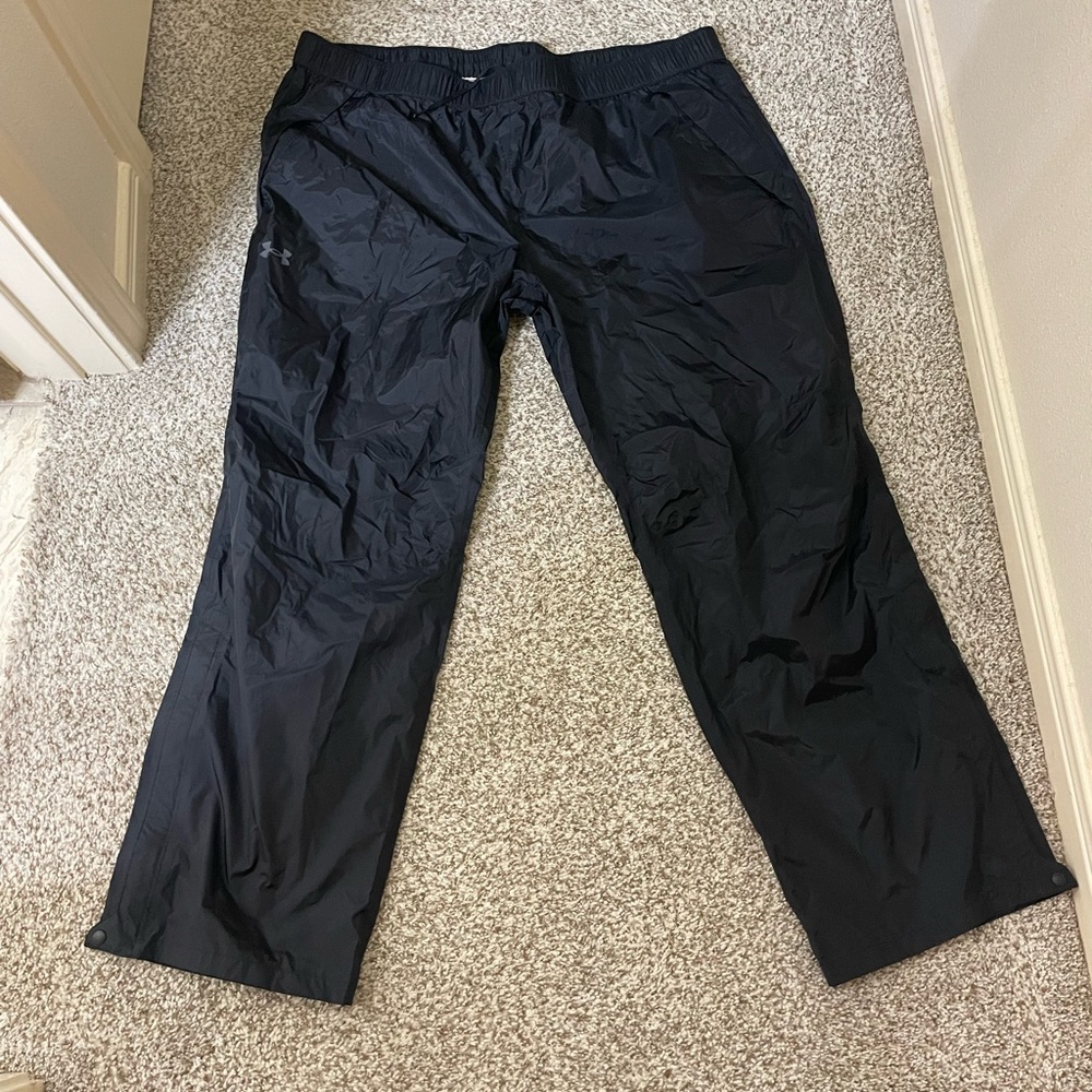 NWT Under Armour windbreaker pants
